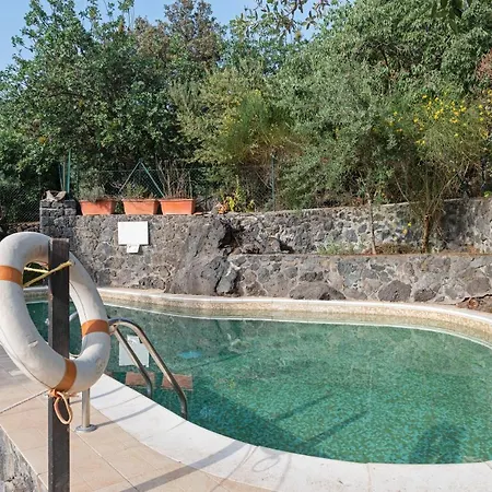 Chalet Scordapeni Santa Maria di Licodia